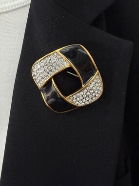 Vintage Monet Black Enamel Rhinestone Gold Tone Brooch